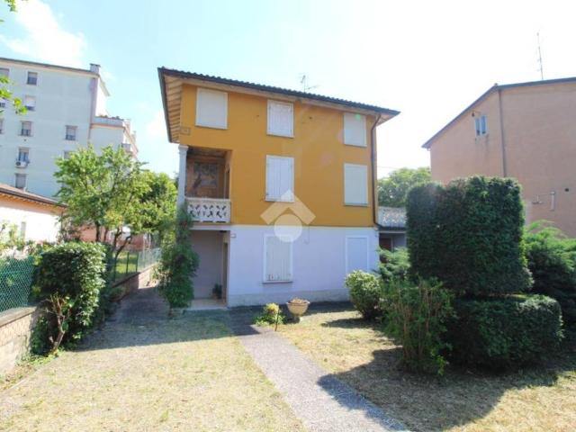 Villa in vendita a Bagnolo in Piano RE