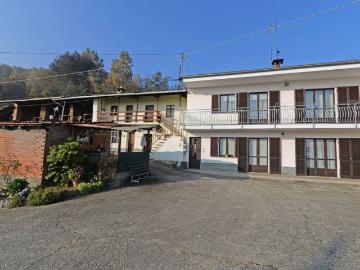 Villa in vendita a Bagnolo Piemonte CN