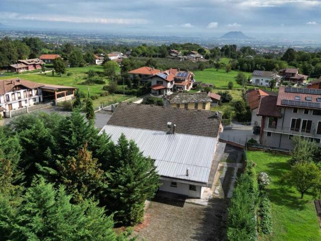 Villa in vendita a Bagnolo Piemonte CN