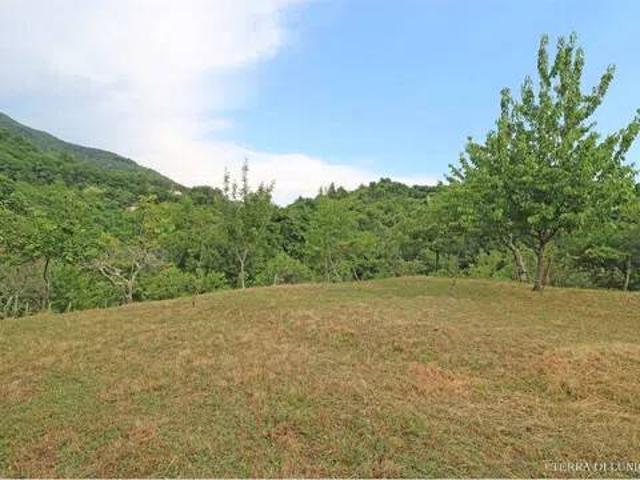 Villa in vendita a Bagnone MS