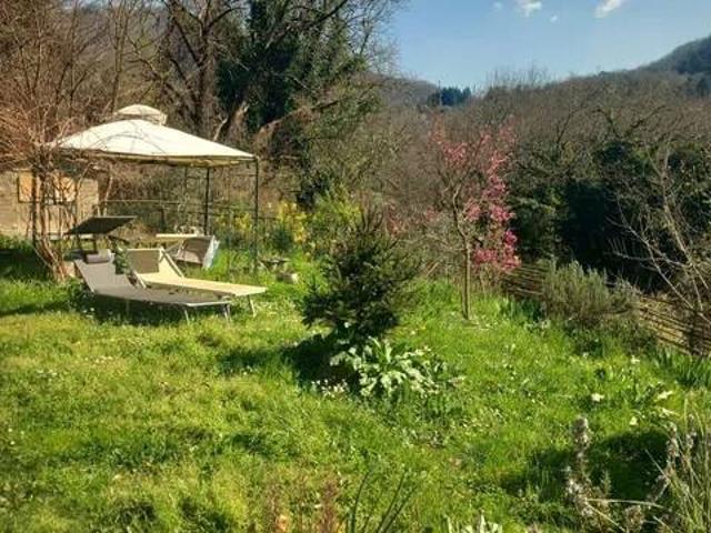Villa in vendita a Bagnone MS