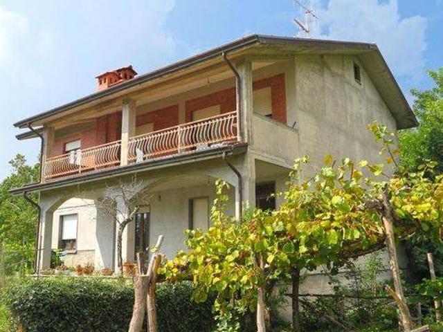 Villa in vendita a Bagnone MS