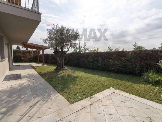 Villa in vendita a Bagnatica BG