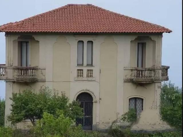 Villa in vendita a Bagnara Calabra RC