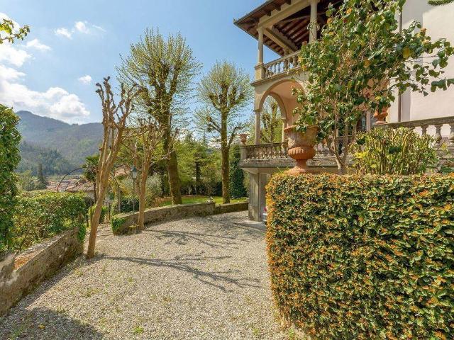 Villa in vendita a Bagni di Lucca LU