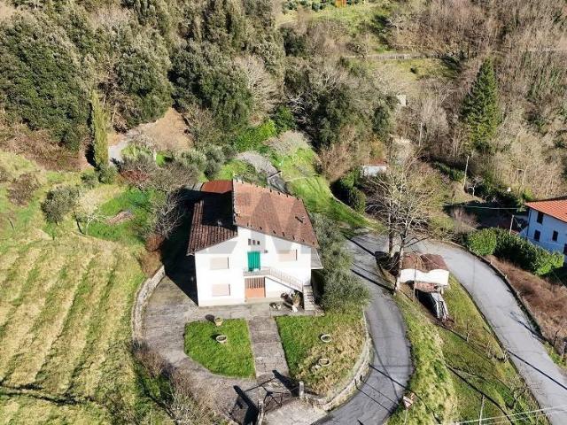 Villa in vendita a Bagni di Lucca LU
