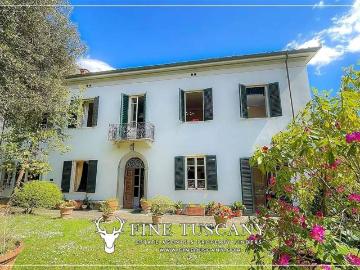 Villa in vendita a Bagni di Lucca LU