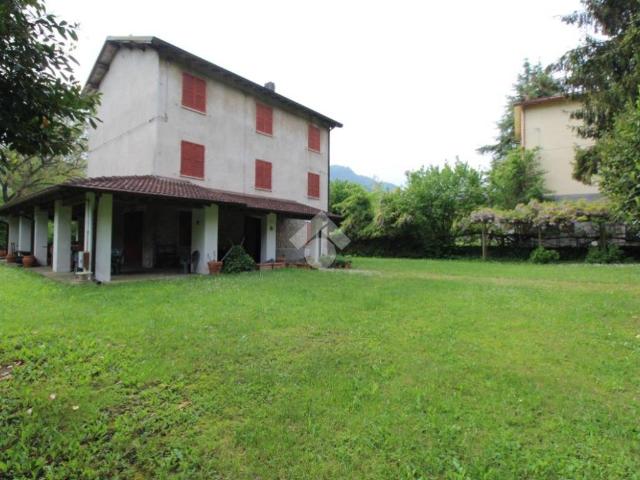 Villa in vendita a Baiso RE