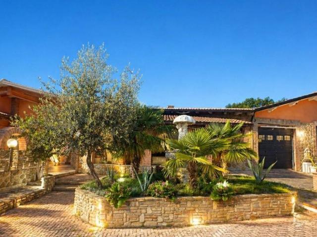 Villa in vendita a Baiso RE