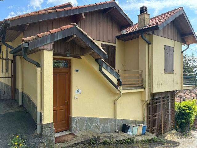 Villa in vendita a Bajardo IM