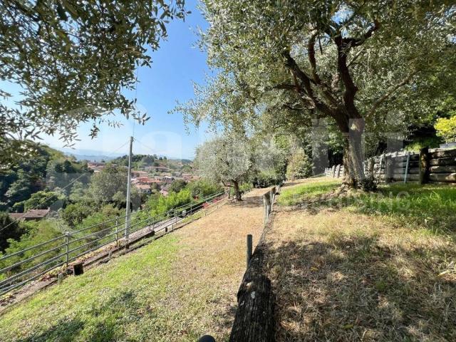 Villa in vendita a Baldissero d'Alba CN