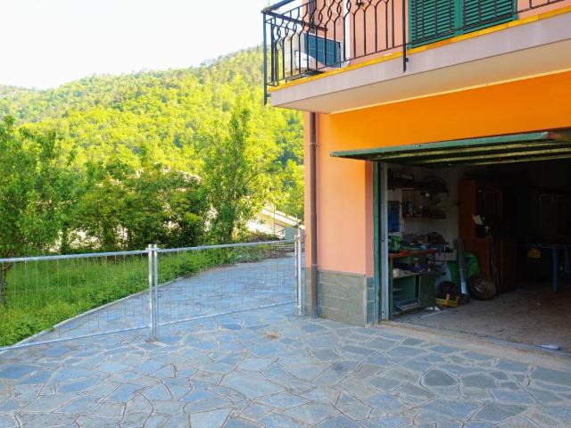Villa in vendita a Balestrino SV