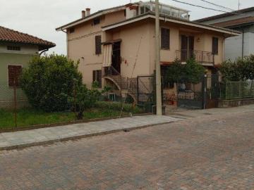 Villa in vendita a Balocco VC