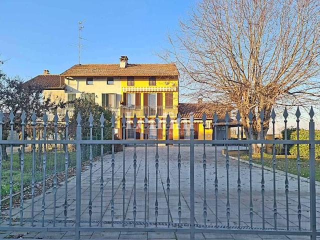 Villa in vendita a Balzola AL