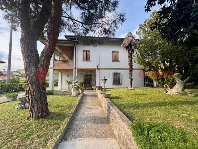 Villa in vendita a Baone PD