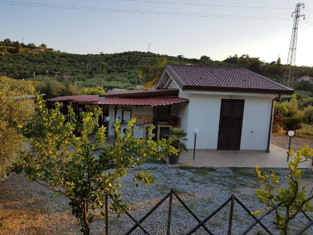 Villa in vendita a Barcellona Pozzo di Gotto ME