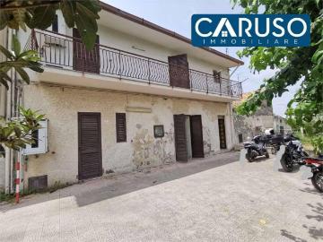Villa in vendita a Barcellona Pozzo di Gotto ME