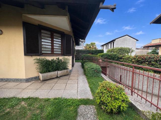 Villa in vendita a Baranzate MI