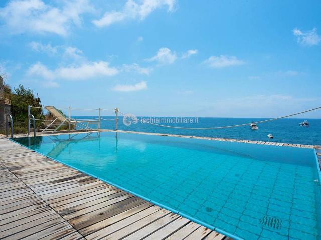 Villa in vendita a Barano d'Ischia NA