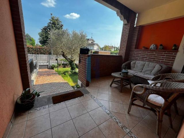 Villa in vendita a Barbariga BS