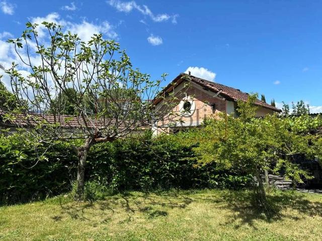 Villa in vendita a Barga LU
