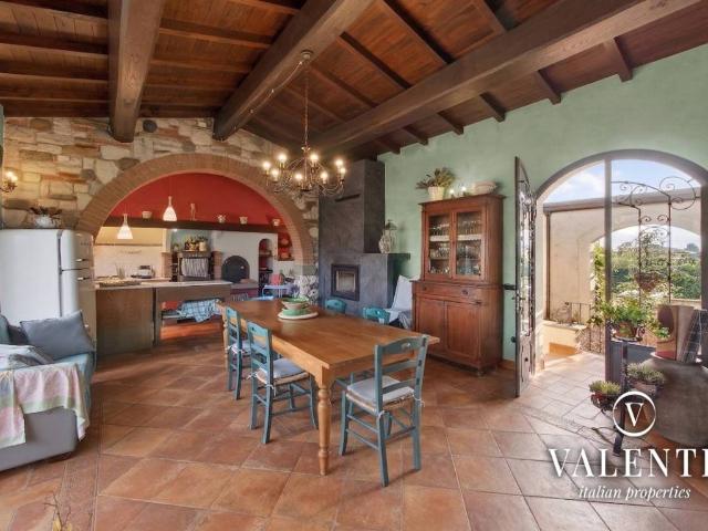 Villa in vendita a Barga LU