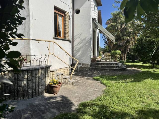 Villa in vendita a Barga LU