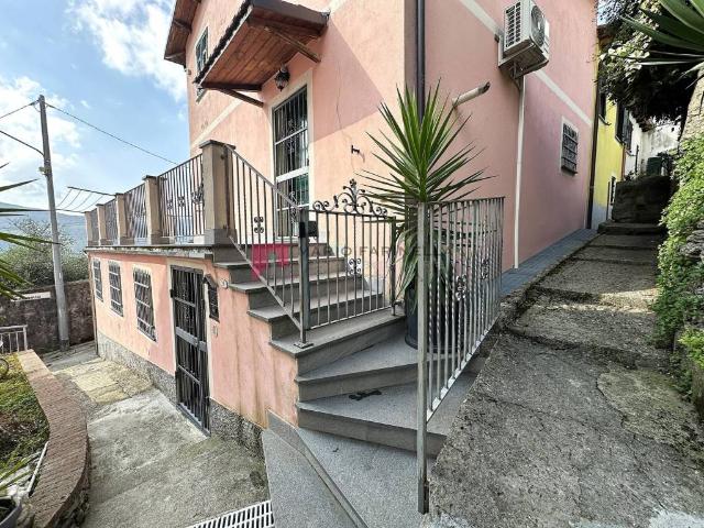 Villa in vendita a Bargagli GE