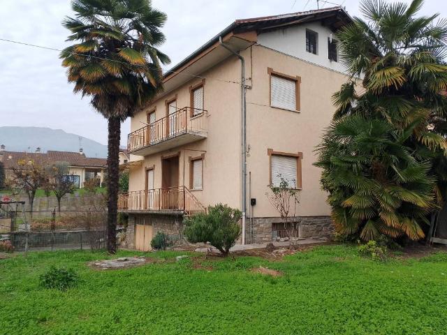 Villa in vendita a Barge CN
