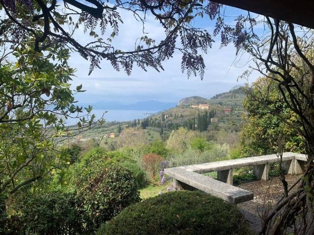 Villa in vendita a Bardolino VR