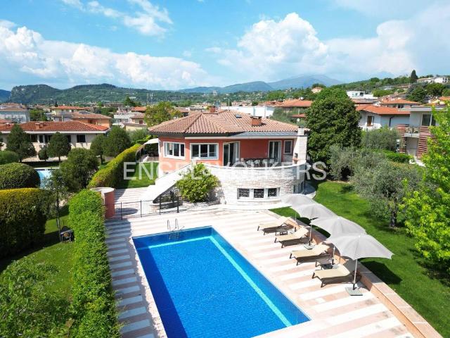 Villa in vendita a Bardolino VR