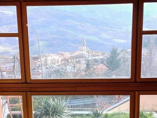 Villa in vendita a Bardi PR
