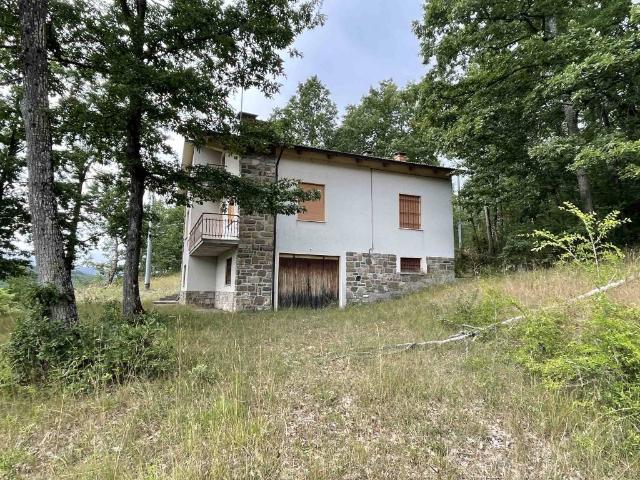 Villa in vendita a Bardi PR