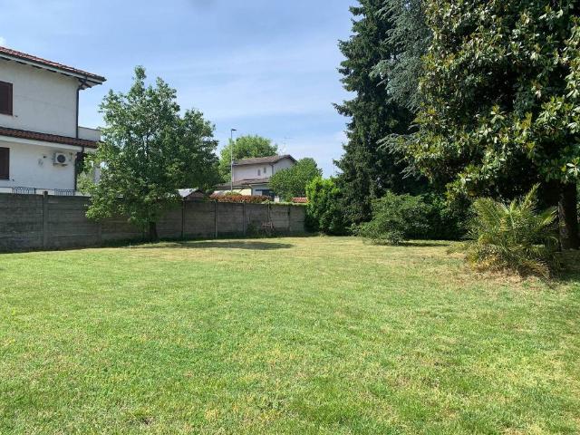 Villa in vendita a Bareggio MI