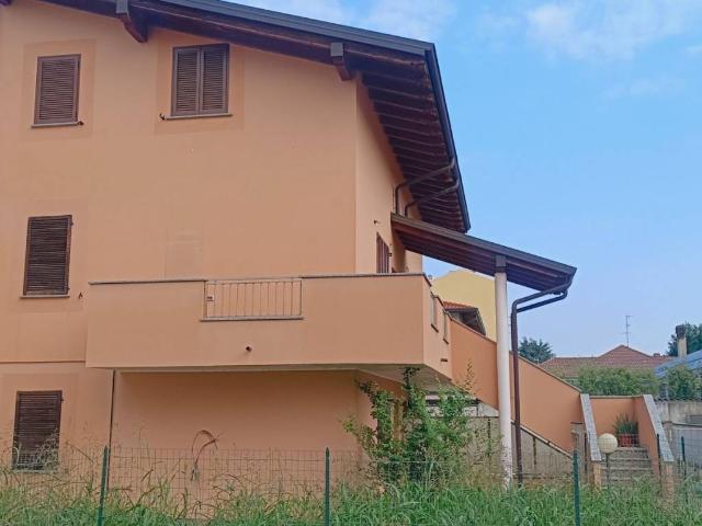 Villa in vendita a Bareggio MI