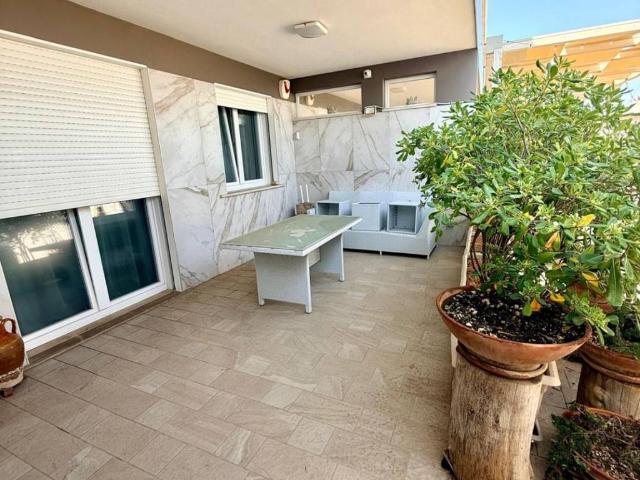 Villa in vendita a Bari BA