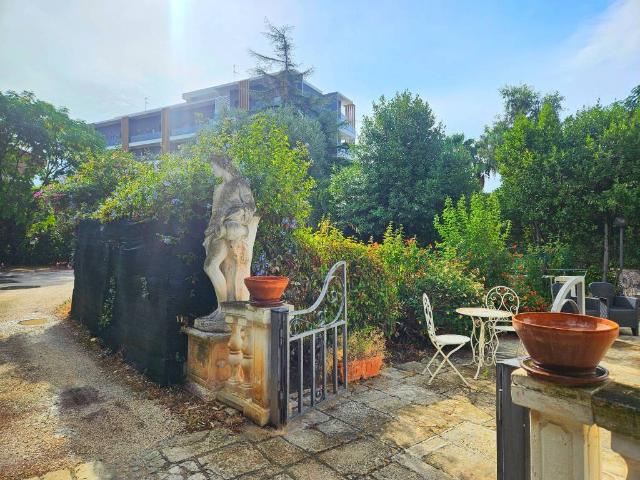 Villa in vendita a Bari BA