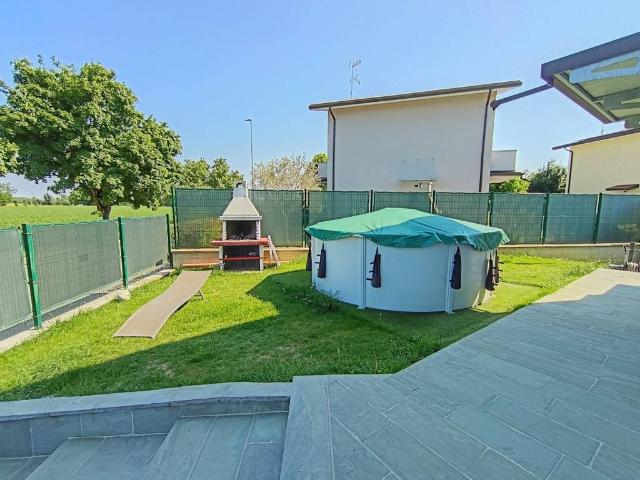 Villa in vendita a Bariano BG