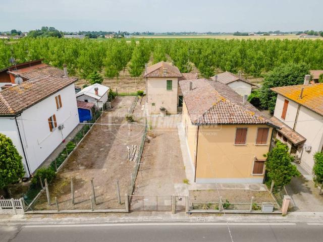 Villa in vendita a Baricella BO