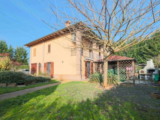 Villa in vendita a Baricella BO