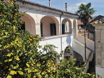 Villa in vendita a Baronissi SA