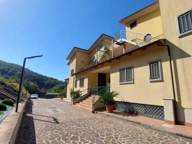 Villa in vendita a Baronissi