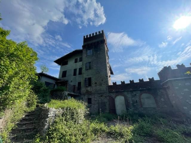 Villa in vendita a Barni CO