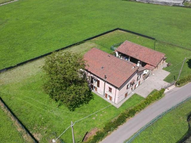 Villa in vendita a Barzio LC