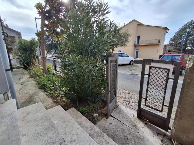 Villa in vendita a Baschi TR