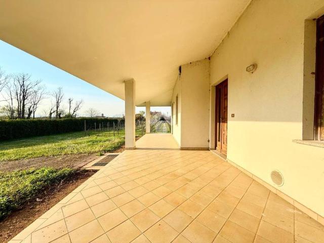 Villa in vendita a Basiliano UD