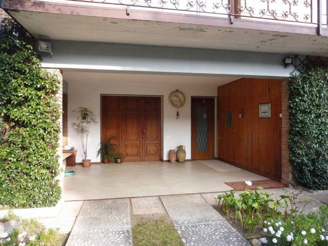 Villa in vendita a Bassano del Grappa VI