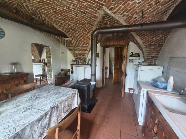 Villa in vendita a Bastia Mondovì CN