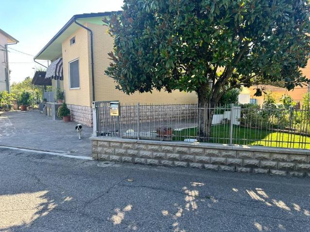 Villa in vendita a Bastia Umbra PG