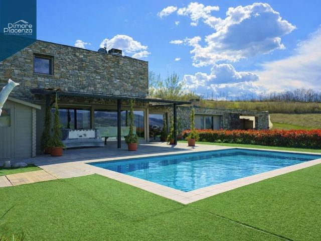 Villa in vendita a Bettola PC